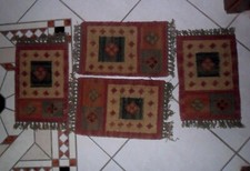 LOTTO 4 TAPPETI INDIANI IN LANA E JUTA