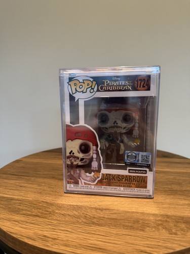 Funko pop royalty pirates of - pop!,