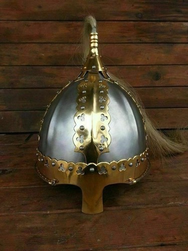 Elmetto vichingo medievale