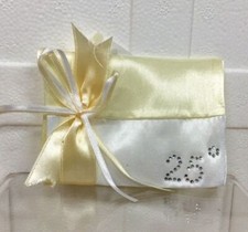 STOCK 12 PEZZI Sacchetto Busta in Raso Crema  25 anniversario con strass 06JV