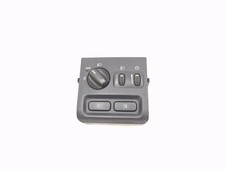 30889988 INTERRUTTORE BLOCCO COMANDO LUCI per VOLVO V40 (04/00>03/04<) 30613945