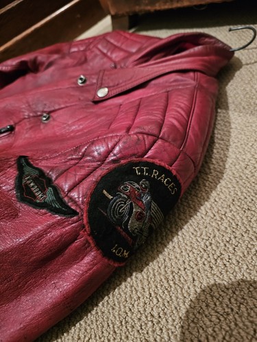 Giacca rossa vintage pelle - in,