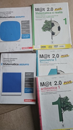 Libri testo per liceo - di,