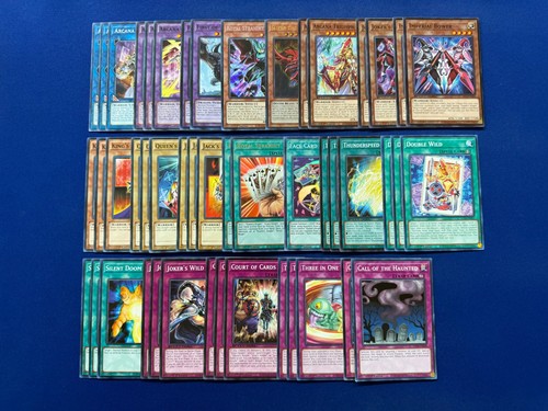 Mazzo completo di - -,