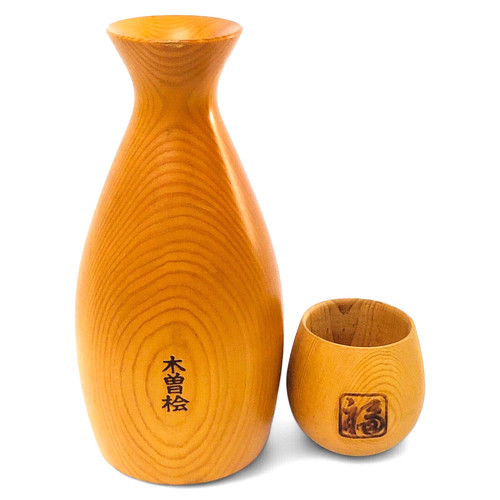 Set bottiglia tazza sake