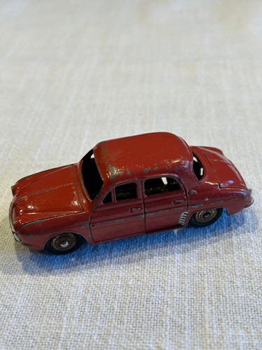 Dinky toys renault dauphine - toys,