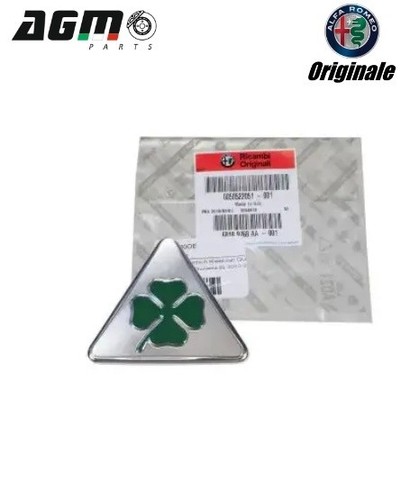 Emblema laterale destro