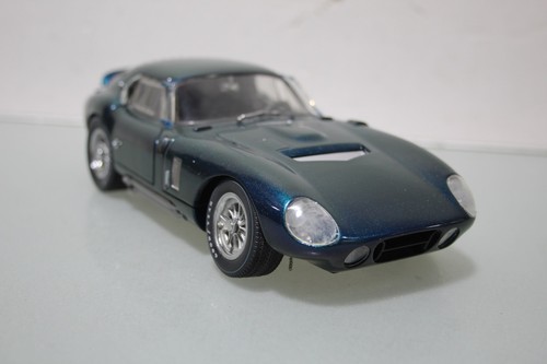 Exoto racing legends 1965 - racing,