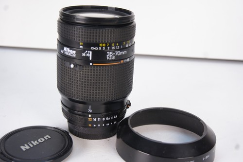 Nikon 70mm 2 - 35-70mm, 2,8