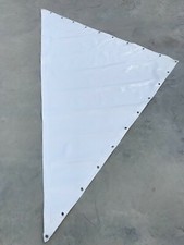 Telo impermeabile occhiellato triangolare per esterno