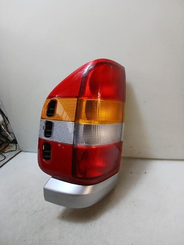 91157886 faro posteriore