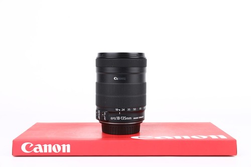 Canon 135mm is - is,