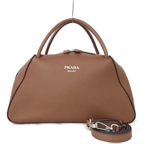 Ega prada logo - prada, softy