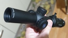 Vector Optics FORESTER 1-5x24 GEN.II - Pari al Nuovo!