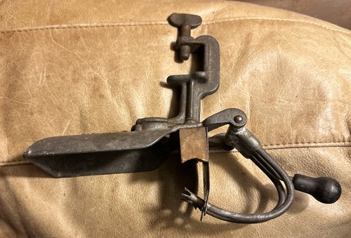Doppio cherry pitter - cherry, o
