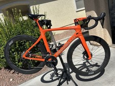 Pinarello Paris, Size: 53