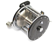 Mulinello da pesca vintage 3,3/4" x 3,1/8 PENN-67 LONGBEACH BARCA ACQUA SALATA +SCATOLA (99