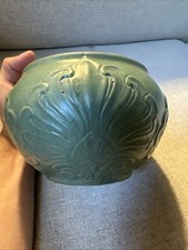 Radford Radura Attr. Vaso ceramica artistica americana verde opaco Jardiniere Anthemion