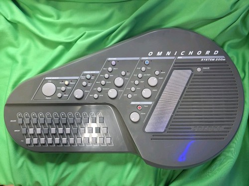Suzuki omnichord system 200m - omnichord,
