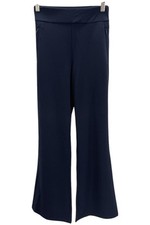 Nina Leonard donna fondo a