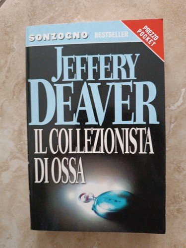 Collezionista ossa - il, di