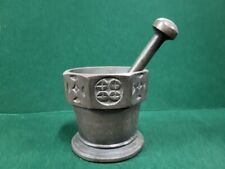 Antico Mortaio Con il Suo