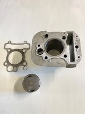 Cylindre piston arrière