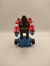 Auto F1 Transformes in Robot