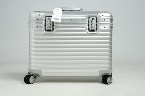 Rimowa topas pilot multiwheel - rimowa,