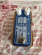 Pedale coro analogico Malekko Heavy Industry usato effetto compatto