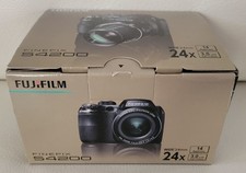 *NUOVO* FUJIFILM FinePix S4200