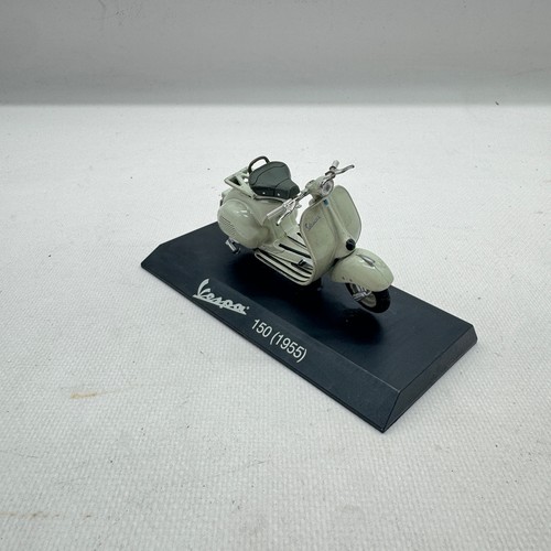 Modellino scooter vespa 150 - modellino,