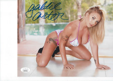 Gabbie Carter SIGNED 8X10 PHOTO #55 International Model Comes with JSA Sticker