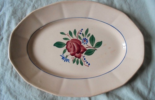 Grand plat ovale faience