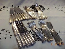 Servizio di posate marcato