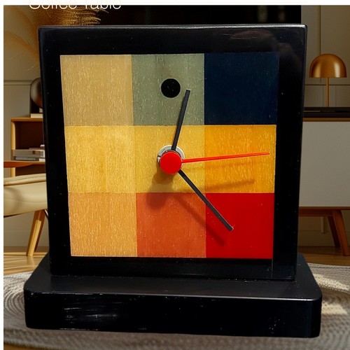 Table clock attributable - clock,