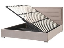 Letto matrimoniale in velluto