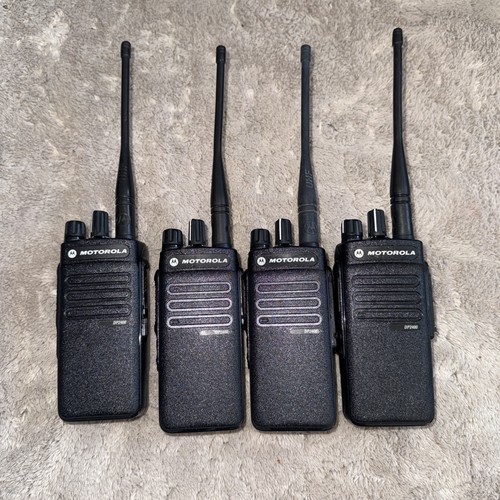 Motorola dp2400 uhf radio - dp2400,
