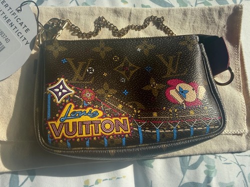 Louis vuitton mini pochette - louis,
