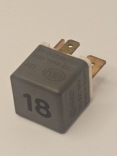 GENUINE RELÈ No. 18 VW HELLA