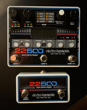 Electro-Harmonix 22500 Dual Stereo Looper Pedal & Foot Controller & SD Card