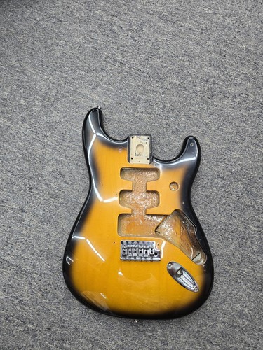 Corpo fender stratocaster mim - corpo,
