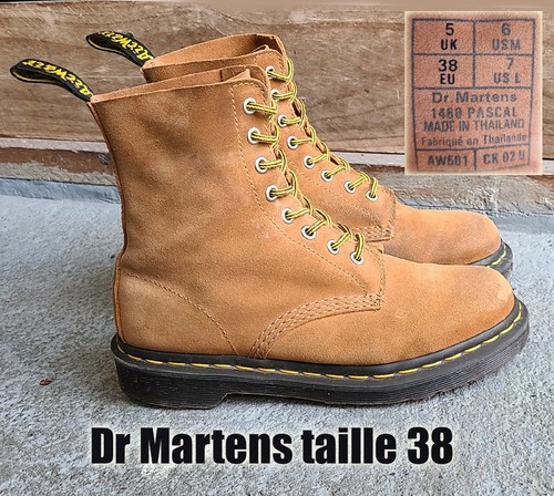 Martens taille uk5 daim - dr,