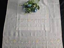 Coppia asciugamani ricamati