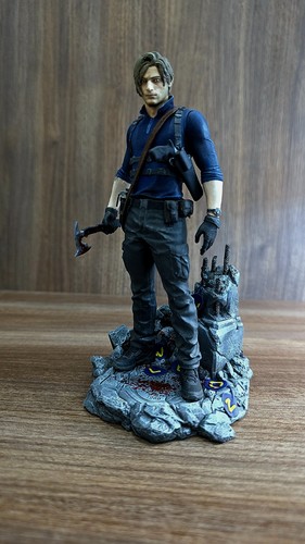 Resident evil requiem leon - evil,
