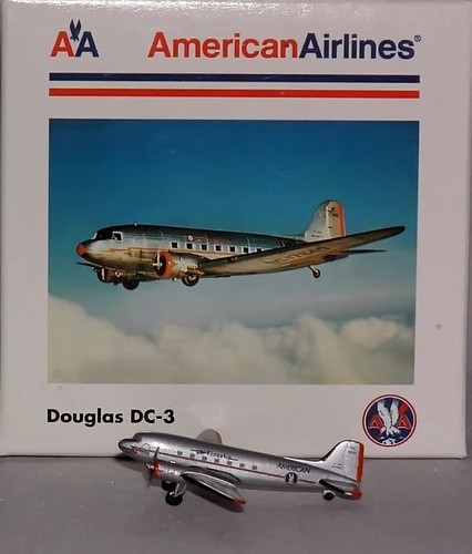 Herpa wings 500 - 1:500, dc-3