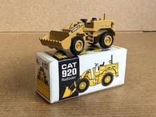 NZG Caterpillar CAT 920 pala