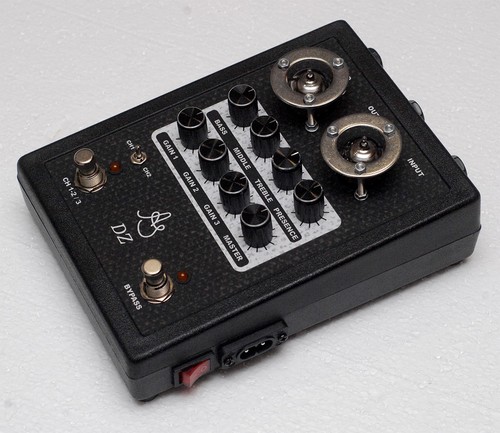 Preamplificatore valvolare