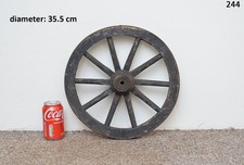 Vecchio carrello in legno