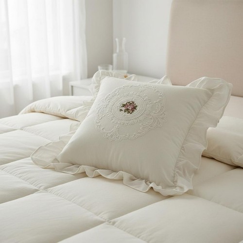 Cuscino pizzo stile - in,